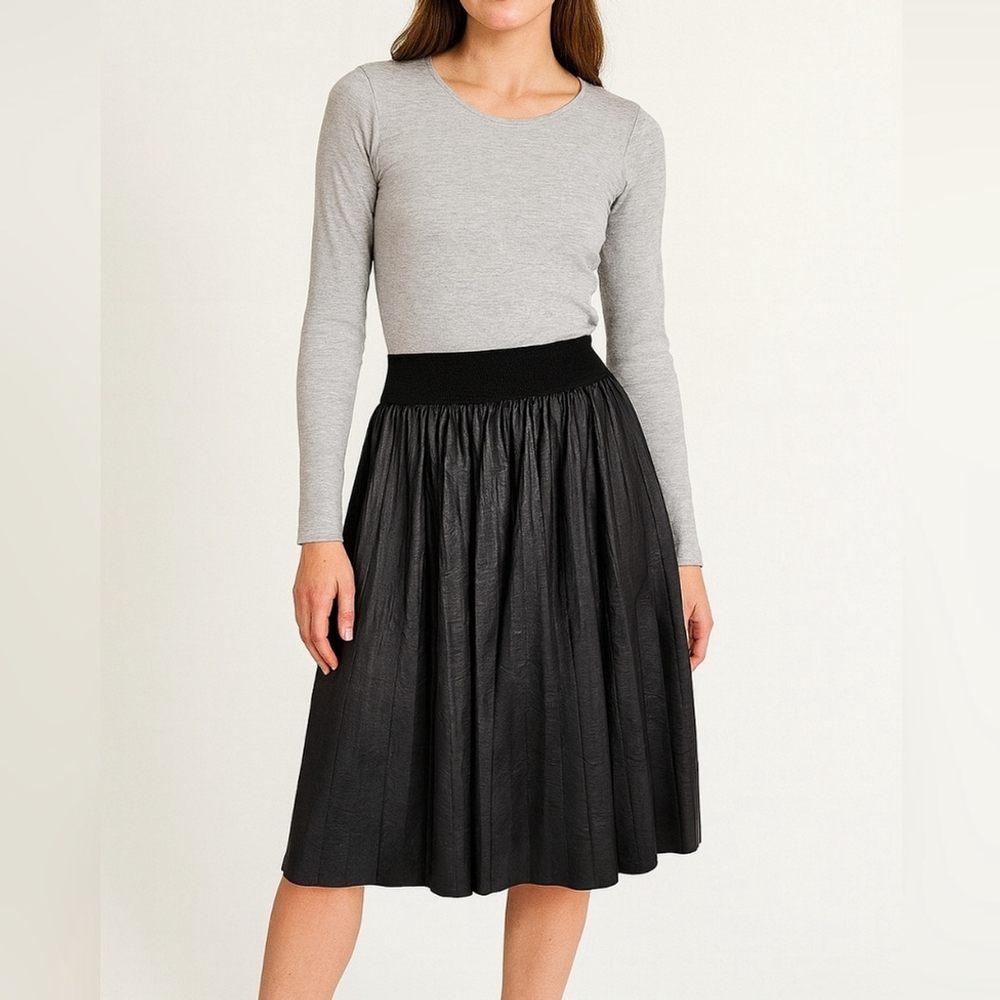 Eternelle Aislyn Faux Leather Black Pleated Midi Skirt Small
